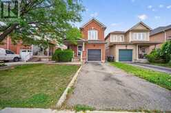 26 PEACHLEAF CRESCENT S | Brampton Ontario | Slide Image Three