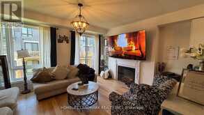 42 LAKE TRAIL WAY | Whitby Ontario | Slide Image Nine