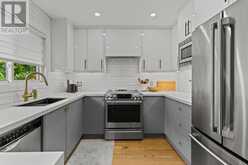 5 - 2303 MARINE DRIVE | Oakville Ontario | Slide Image Eighteen