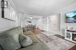 19 HAMER BOULEVARD | Toronto Ontario | Slide Image Eleven