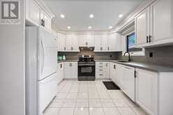 19 HAMER BOULEVARD | Toronto Ontario | Slide Image Thirteen