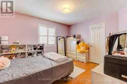 806 WHITE CLOVER WAY | Mississauga Ontario | Slide Image Twenty-one