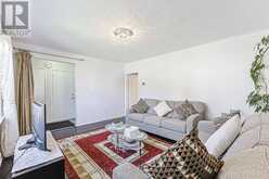246 ELLINGTON DRIVE | Toronto Ontario | Slide Image Six