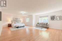 42 BOXWOOD CRESCENT | Markham Ontario | Slide Image Twenty
