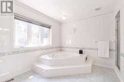 42 BOXWOOD CRESCENT | Markham Ontario | Slide Image Twenty-five