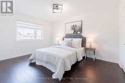 42 BOXWOOD CRESCENT | Markham Ontario | Slide Image Thirty