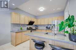 11 FARMINGTON ROAD | Whitchurch-Stouffville Ontario | Slide Image Thirteen