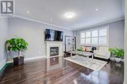 11 FARMINGTON ROAD | Whitchurch-Stouffville Ontario | Slide Image Six