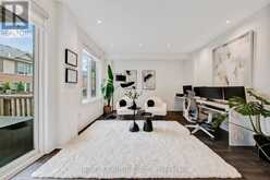 408 BELCOURT COMMON | Oakville Ontario | Slide Image Eight