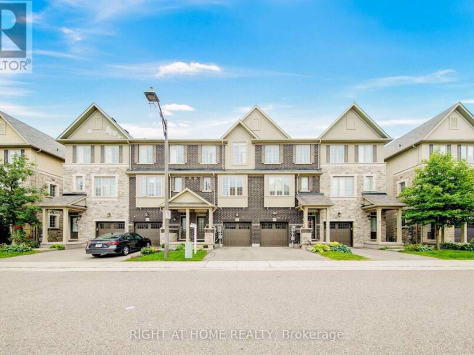 408 BELCOURT COMMON, Oakville, Ontario L6H 0R2