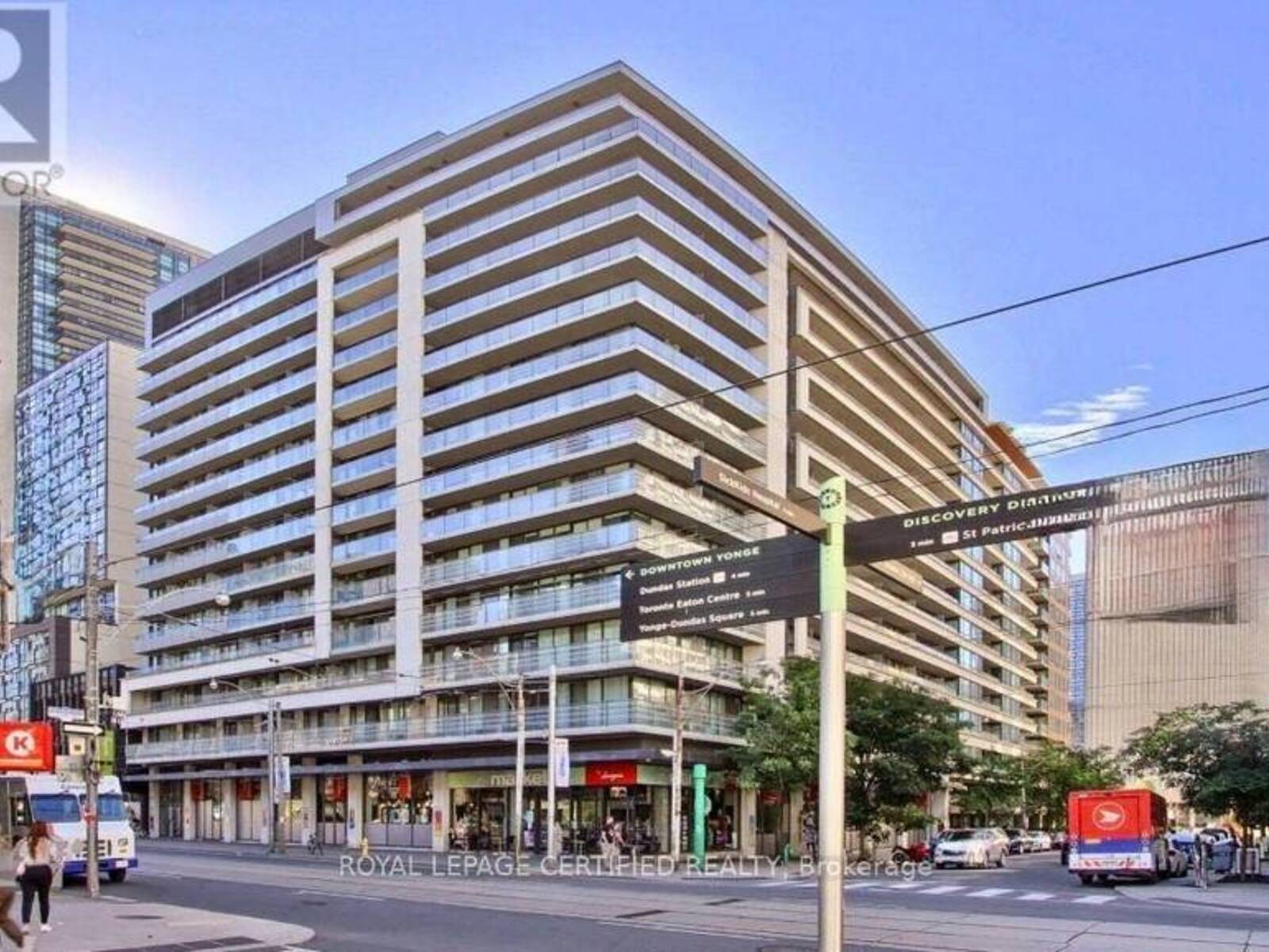 552 - 111 ELIZABETH STREET, Toronto, Ontario M5G 1P7
