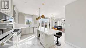 91 DAVID WILLSON TRAIL | East Gwillimbury Ontario | Slide Image Nineteen