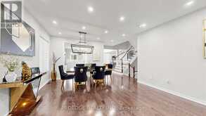 91 DAVID WILLSON TRAIL | East Gwillimbury Ontario | Slide Image Nine