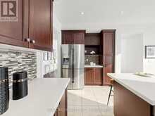 664 MCGREGOR FARM TRAIL | Newmarket Ontario | Slide Image Ten