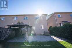33 TITAN DRIVE | Hamilton Ontario | Slide Image Twenty