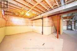 33 TITAN DRIVE | Hamilton Ontario | Slide Image Thirty-six