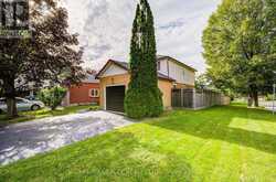 1171 ATTERSLEY DRIVE | Oshawa Ontario | Slide Image Three