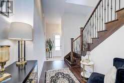 13 COTTONWOOD HOLLOW COURT | Aurora Ontario | Slide Image Thirteen