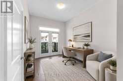 33 MONDIAL CRESCENT | East Gwillimbury Ontario | Slide Image Thirteen