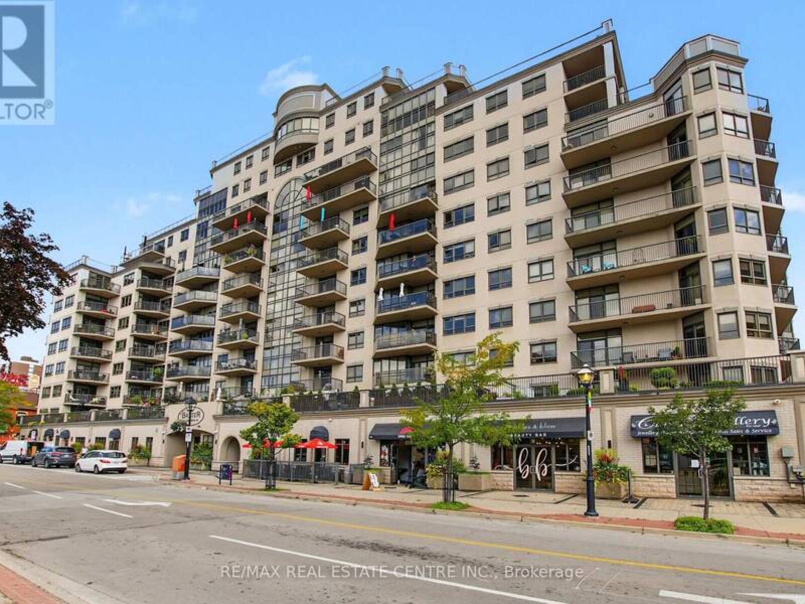903 - 399 ELIZABETH STREET, Burlington, Ontario L7R 0A4
