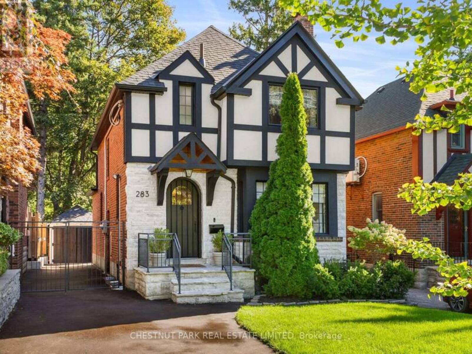 283 SOUTH KINGSWAY, Toronto, Ontario M6S 3V3