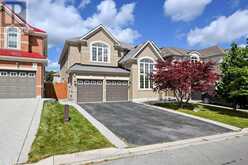 23 WOODHOUSE STREET | Ancaster Ontario | Slide Image Two