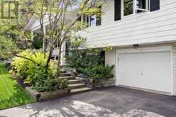 159 MEAFORD DRIVE | Waterloo Ontario | Slide Image Three
