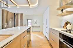 PENTHOUSE 2 - 225 BRUNSWICK AVENUE | Toronto Ontario | Slide Image Ten