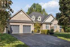 33 DEERFIELD DRIVE | Cobourg Ontario | Slide Image One