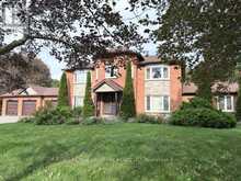 11 SLEEPY HOLLOW LANE | Whitchurch-Stouffville Ontario | Slide Image Forty-seven