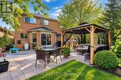 499 SILKEN LAUMANN DRIVE | Newmarket Ontario | Slide Image Thirty-three