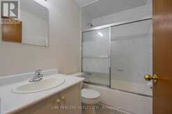 204 SHEPPARD AVENUE W | Toronto Ontario | Slide Image Twenty-three