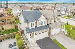 3 HUTTON CRESCENT | Angus Ontario | Slide Image Three