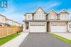 3 HUTTON CRESCENT | Angus Ontario | Slide Image Four