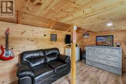 41 LAIDLAW STREET | Wasaga Beach Ontario | Slide Image Sixteen