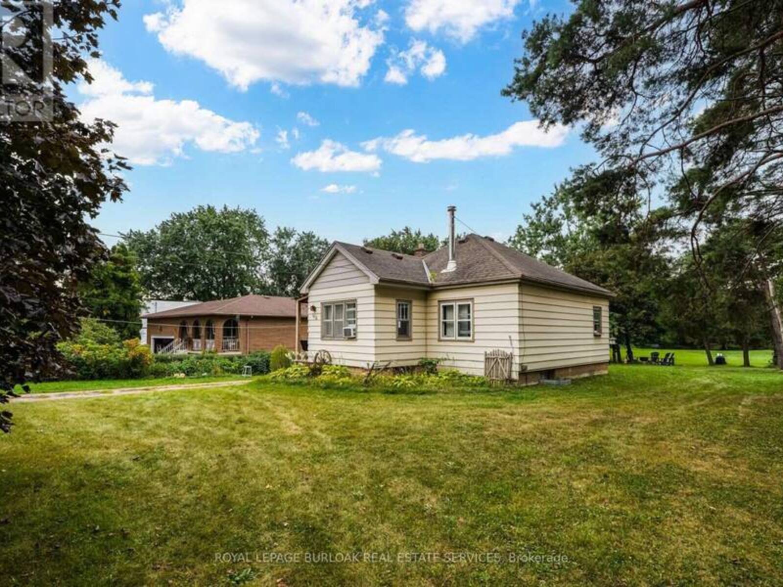 1412 OLD YORK ROAD, Burlington, Ontario L7P 4Z5