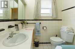 51 HEATH STREET E | Toronto Ontario | Slide Image Nine