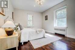 19 LOWER LINKS ROAD | Toronto Ontario | Slide Image Thirty-two