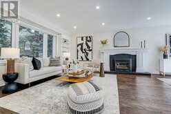 19 LOWER LINKS ROAD | Toronto Ontario | Slide Image Six