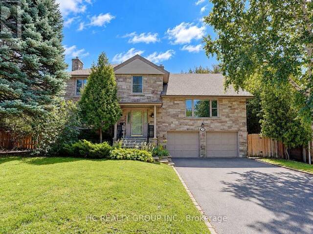 19 LOWER LINKS ROAD Toronto Ontario, M2P 1H5 - 5 Bedrooms Home For Sale