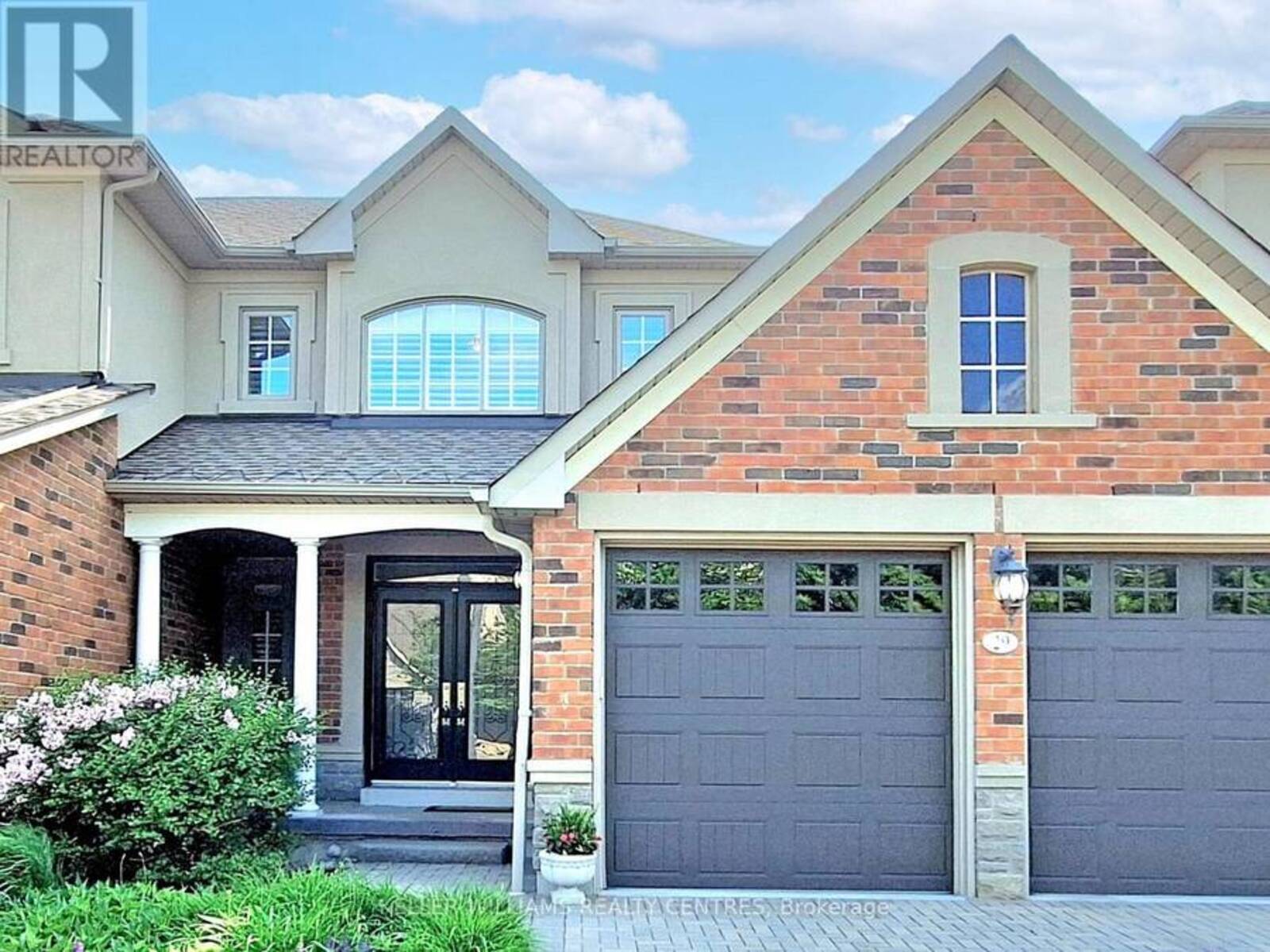 29 TUCKER COURT, Aurora, Ontario L4G 7T2