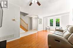 16 WHITE'S HILL AVENUE | Markham Ontario | Slide Image Eight