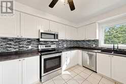 33 CHURCHLAND DRIVE | Barrie Ontario | Slide Image Eighteen
