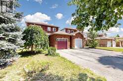 33 CHURCHLAND DRIVE | Barrie Ontario | Slide Image Two
