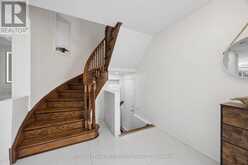 7339 BLACK WALNUT TRAIL | Mississauga Ontario | Slide Image Five