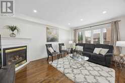 7339 BLACK WALNUT TRAIL | Mississauga Ontario | Slide Image Eight