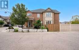 21 - 745 FARMSTEAD DRIVE | Milton Ontario | Slide Image Two