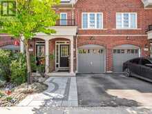 100 MAGPIE WAY | Whitby Ontario | Slide Image Two