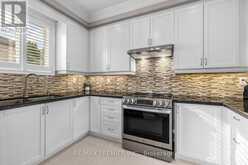 47 BERRY TRAIL | Vaughan Ontario | Slide Image Fourteen