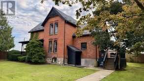 136 KING STREET S | Chatham-Kent Ontario | Slide Image Three